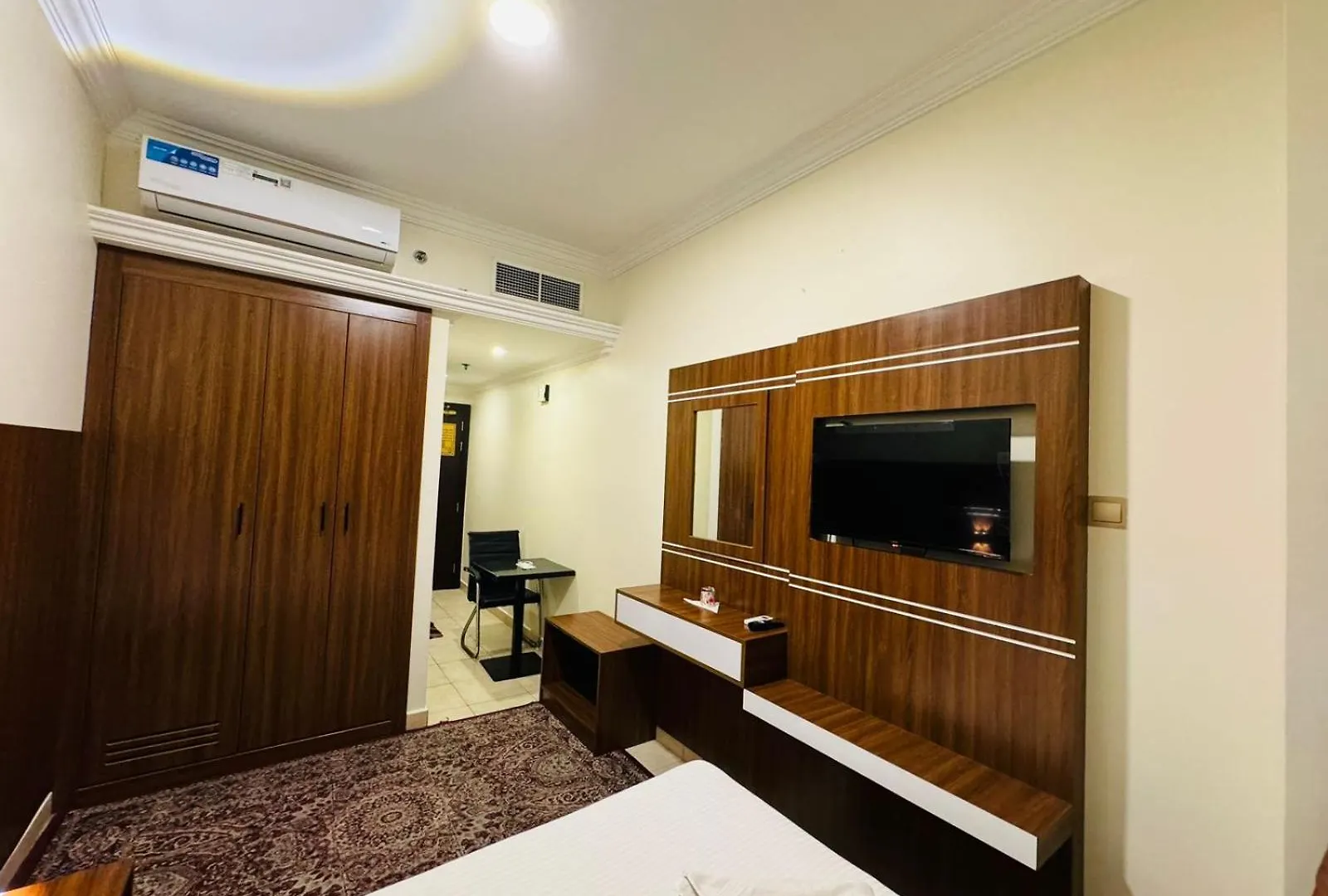 The Grand Blue Sky Hotel Dubai